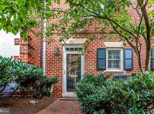 1028 N Royal St, Alexandria, VA 22314