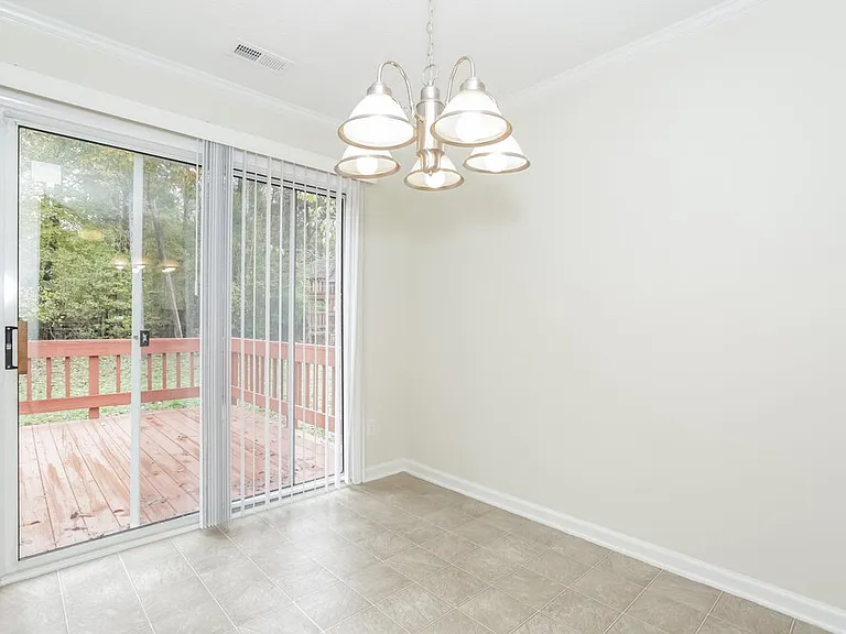 3012 Emerald Meadow Ln — Photo 4