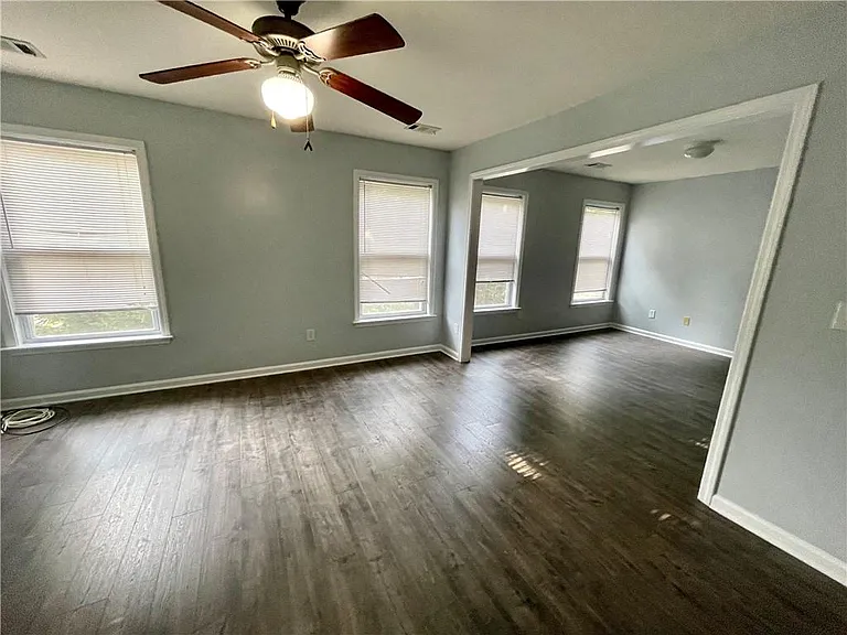 400 Grayson Way — Photo 14