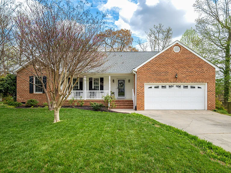 13209 Sir Scott Dr — Photo 1