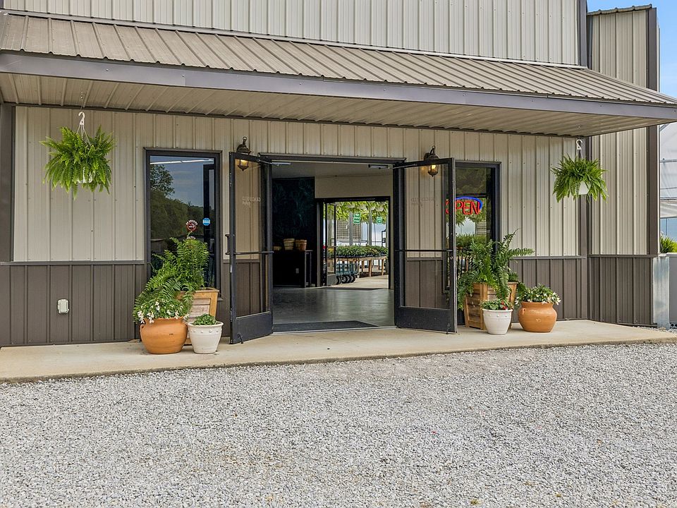 19th image of 2461 Bodenham Rd