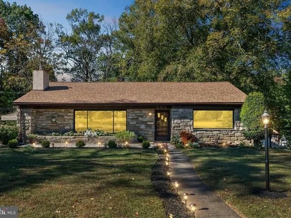 204 Brookthorpe Cir, Broomall, PA 19008