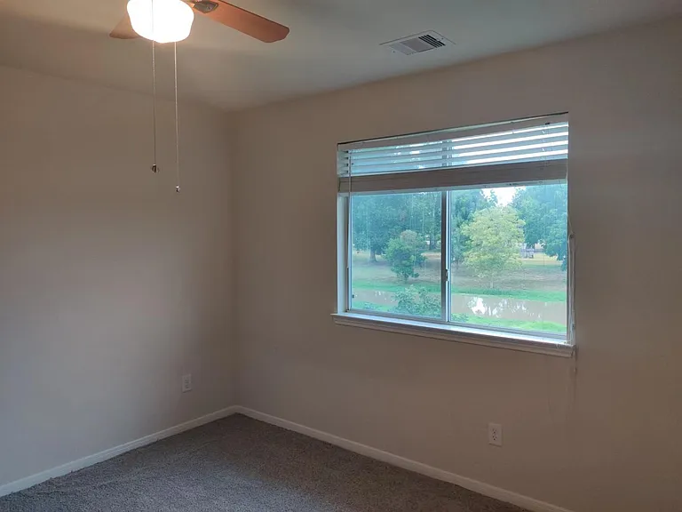 3922 Camden Fields Ln — Photo 35