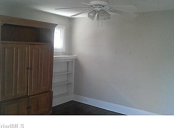 3rd image of 1701 Buffalo St