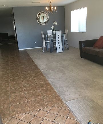 3rd image of 148 Sunnyside Ct