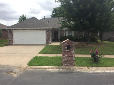 1122 S Catalina Dr, Oologah, OK, 74053