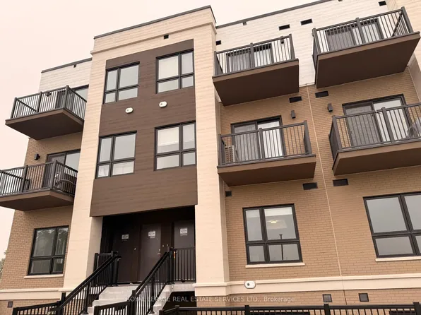 P6 Palace St #25-320, Kitchener, ON N2E 0J3