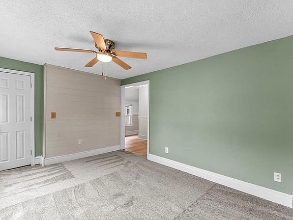 2nd image of 356 1st Ave S #2