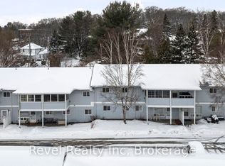 1 Georgian Bay Ave #206, Parry Sound, ON P2A3B1