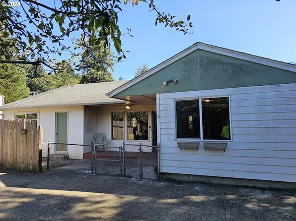 93471 Coal Bank Ln, Coos Bay, OR 97420