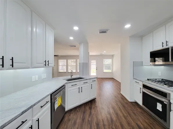 21123 Amber Crossing Dr, Richmond, TX 77406