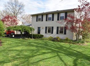 498 Garden Wood Dr, Youngstown, OH 44512