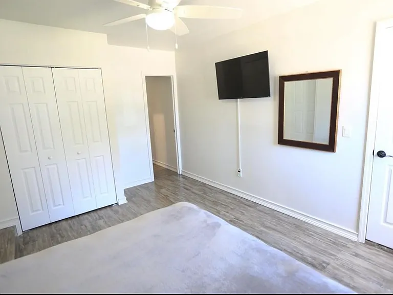 3612 Northside Dr #B — Photo 3