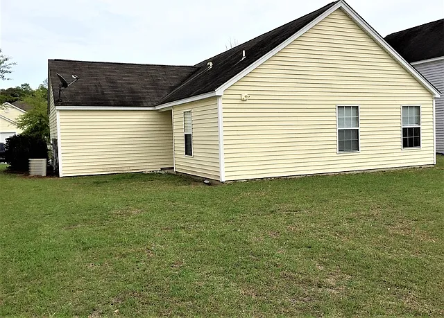 511 Cypress Cv — Photo 16