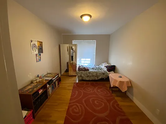 Rented by Mdays Realty | media 8