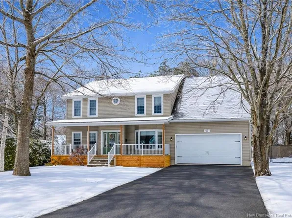 57 Miro Ct, Fredericton, NB E3A 9S8