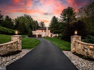 419 Sunset Hollow Rd, West Chester, PA 19380