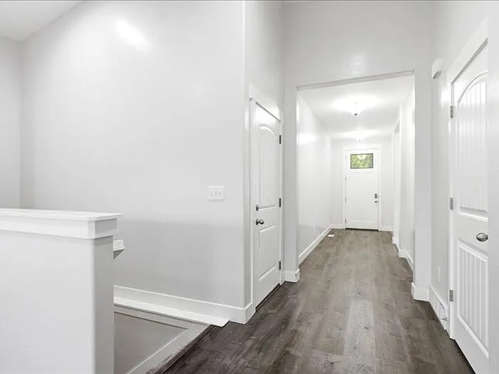 5 bed, 3.0 bath, 2780 sqft, $3,095 — Photo 3