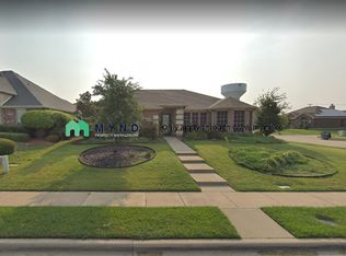 2002 Woodmere Dr, Lancaster, TX 75134