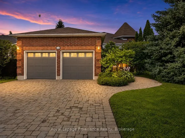 1423 Glenforest Cres, Peterborough, ON K9K 2J1