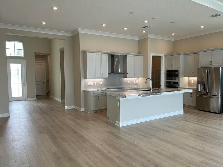 11243 SW Pietra Way — Photo 7