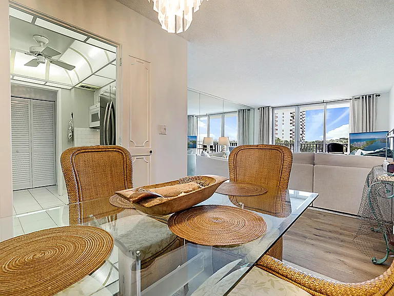 2121 N Ocean Blvd #407W — Photo 14