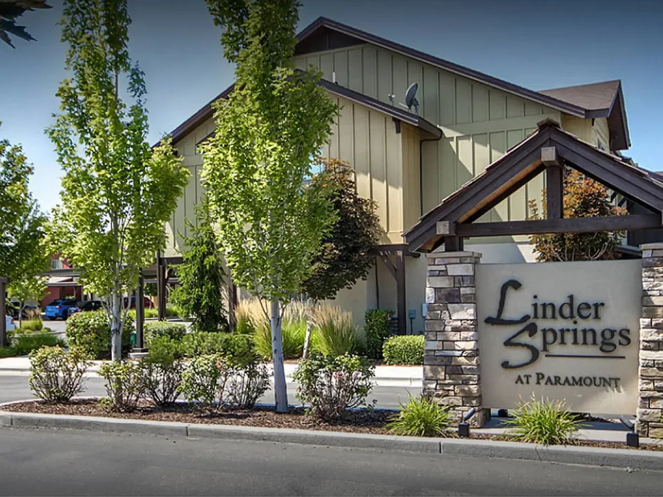 Linder Springs Townhomes