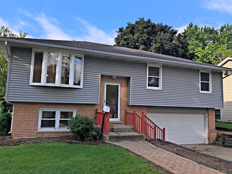 1st image of 869 Bonniebrook Ave