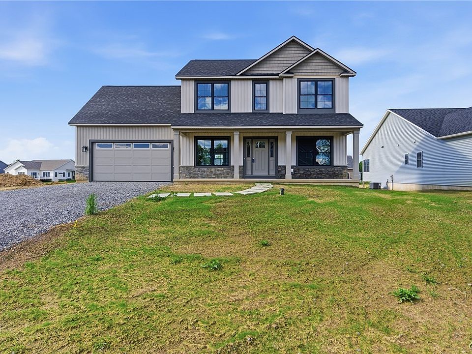 1st image of 8030 Forest Ridge Timber Banks