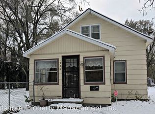 1236 Howard Ave, Muskegon, MI 49442