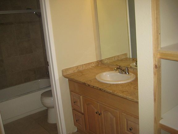 3rd image of 6122 Shelter Creek Ln