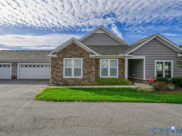1009 Woodlet Meadow Ln, Midlothian, VA 23114