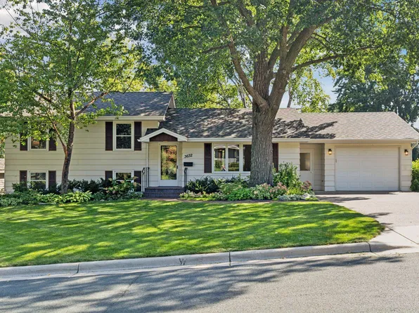 3632 Flag Ave N, New Hope, MN 55427