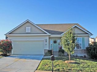6719 Eagles View Dr, Pacific, MO 63069