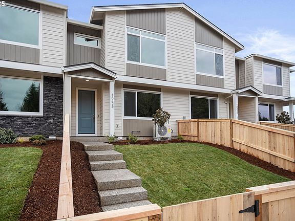 3rd image of 18428 NE 47th Ave #192