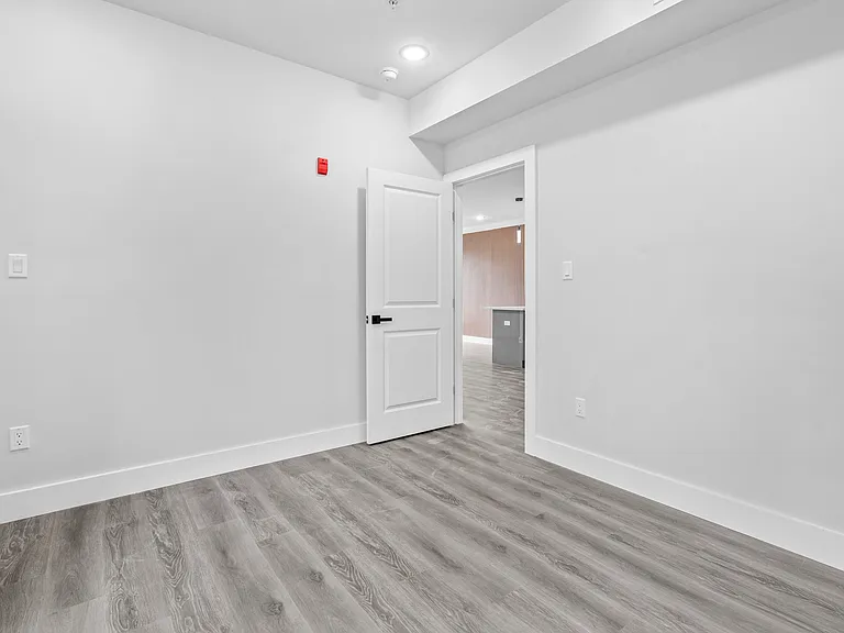 1108 W Dauphin St #201 — Photo 11