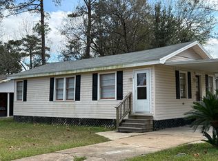 104 E Dunbar St, Opelousas, LA 70570