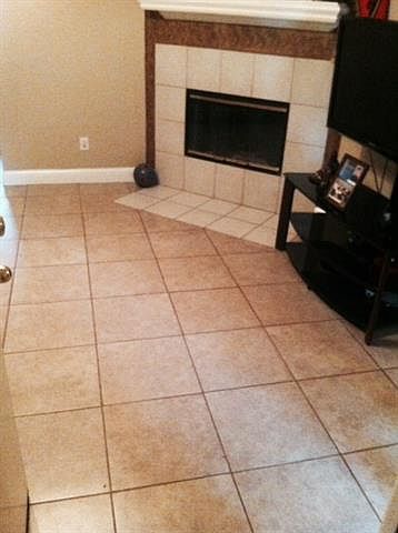 2nd image of 3030 Castillo Dr