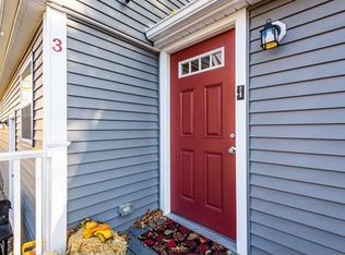 3 Houston Pl, Lynn, MA 01905