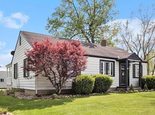 19568 Hildebrand St, South Bend, IN 46614