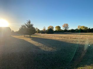 1661 W Larkin Dr, Milton, KS 67106