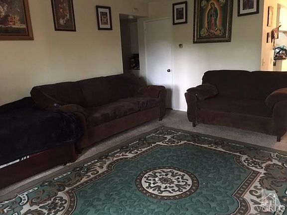5th image of 736 Venwood Ave