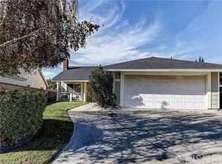 27597 Falling Star Ln, Santa Clarita, CA 91350