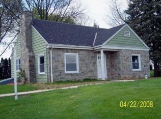 316 Petersburg Rd, Lititz, PA 17543