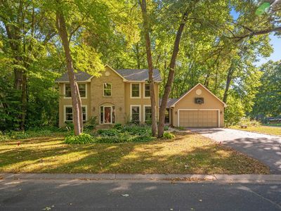 6085 Burlwood Ct, Shorewood, MN, 55331