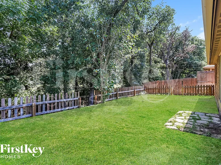 2213 Brandy Dr — Photo 14