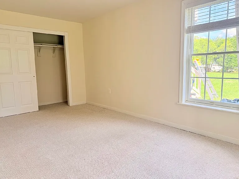 43520 Lucketts Bridge Cir — Photo 30