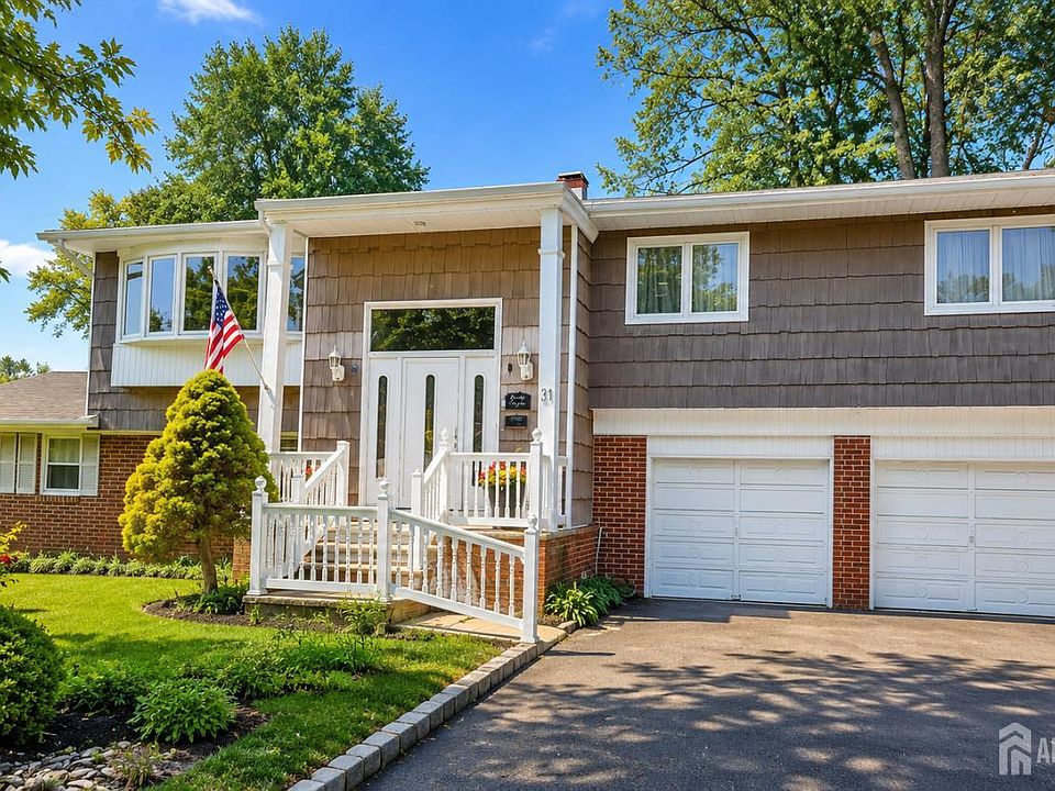 1st image of 37 Valley Vale Dr