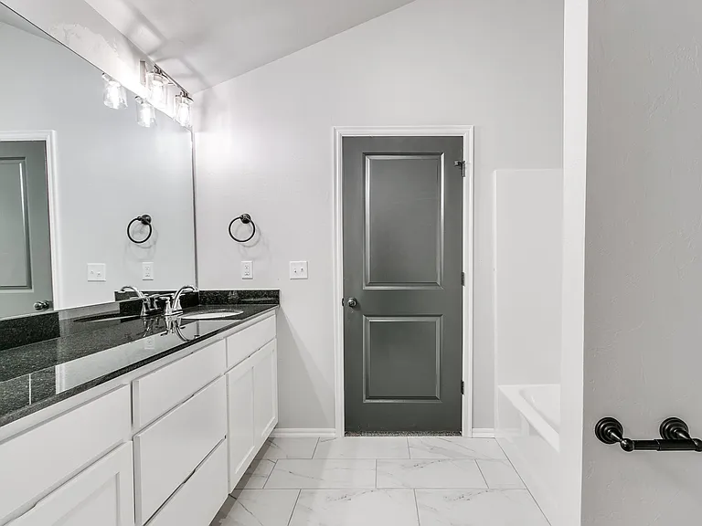 930 Chase Ln — Photo 27