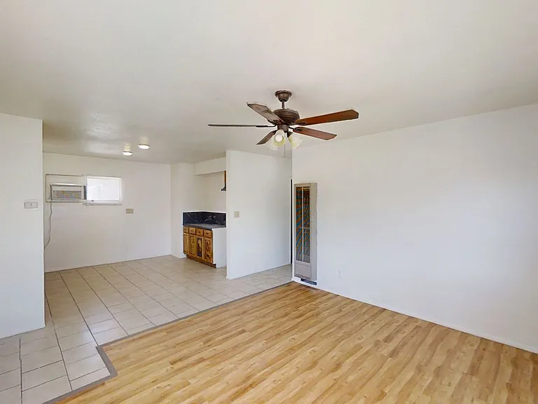 34205 Avenue J — Photo 4